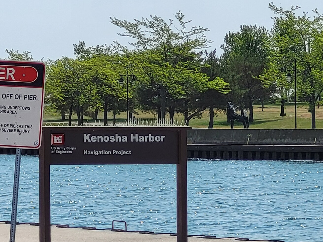 Kenosha North Pier Light-基诺沙必去景点