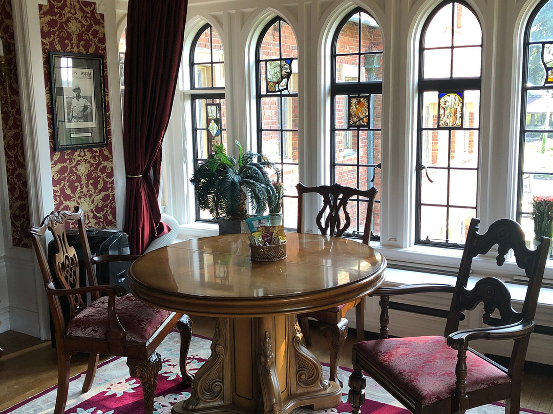 Thornewood Castle主图