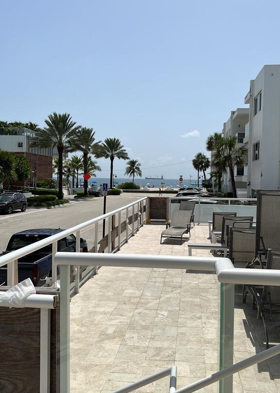 普瑞米尔酒店主图