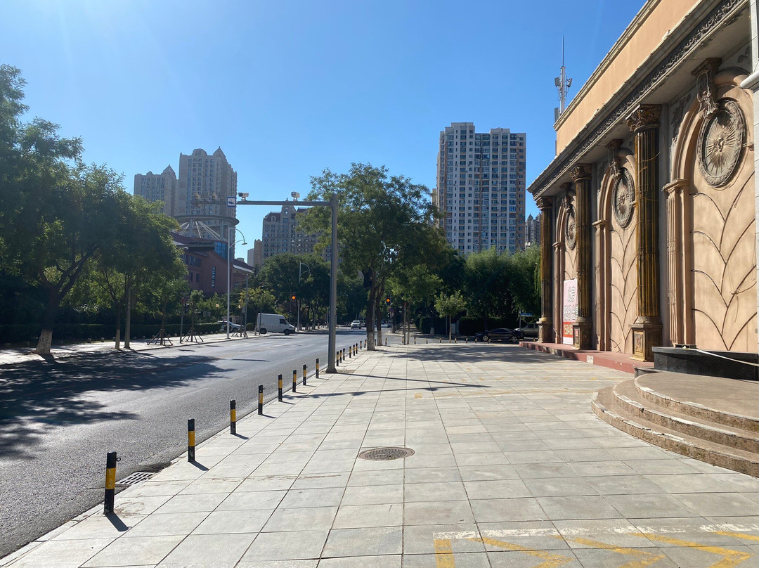 凯伦国际温泉俱乐部主图