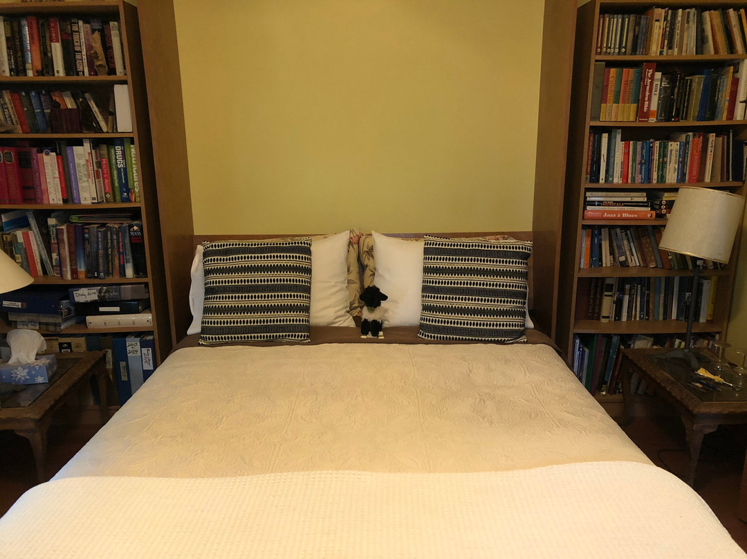 Phoenix House B&B主图