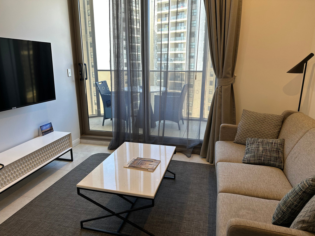 Meriton Suites George Street, Parramatta主图
