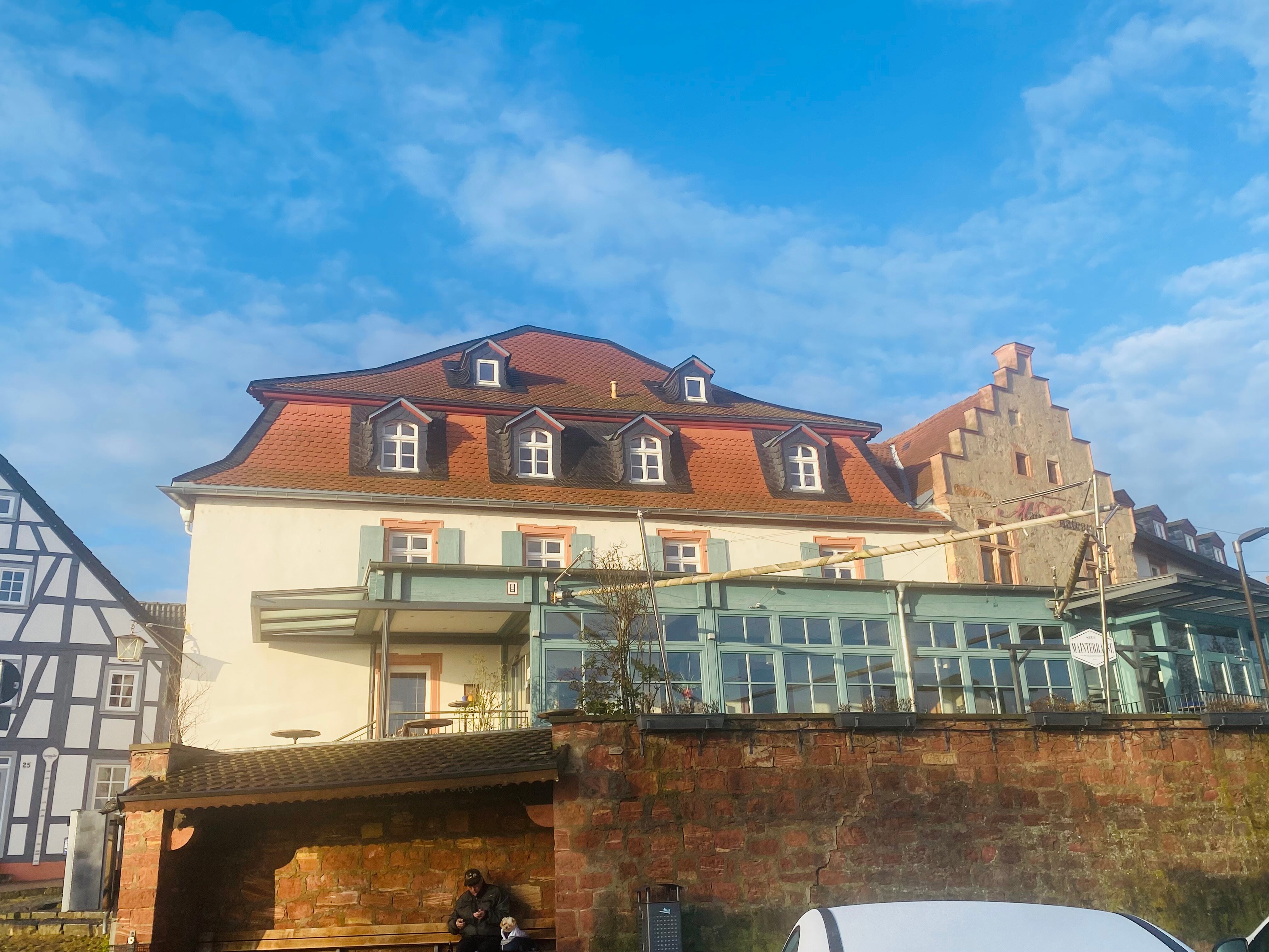 Hotel Main Chateau-官方