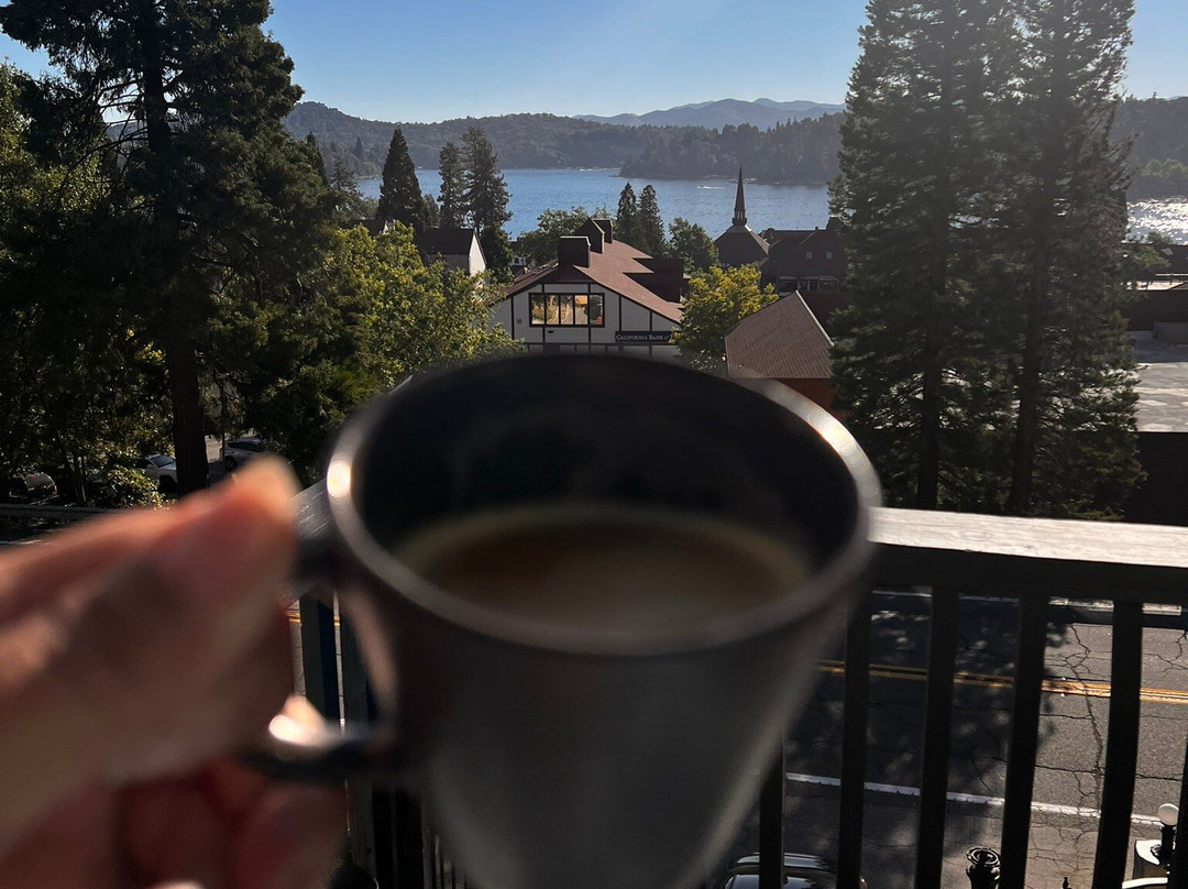 Arrowhead Lake Inn主图