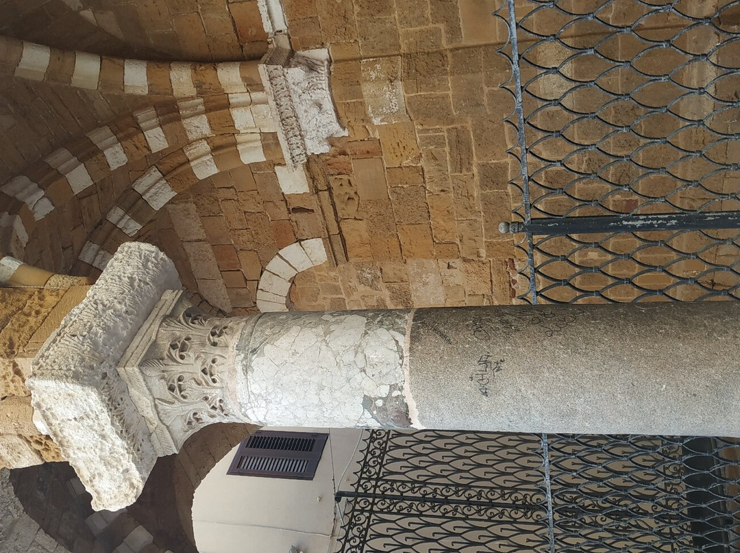 Portico dei Cavalieri Templari-布林迪西必去景点