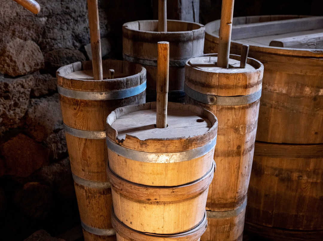 Grenjaðarstaður - the Old Turfhouse-胡萨维克必去景点