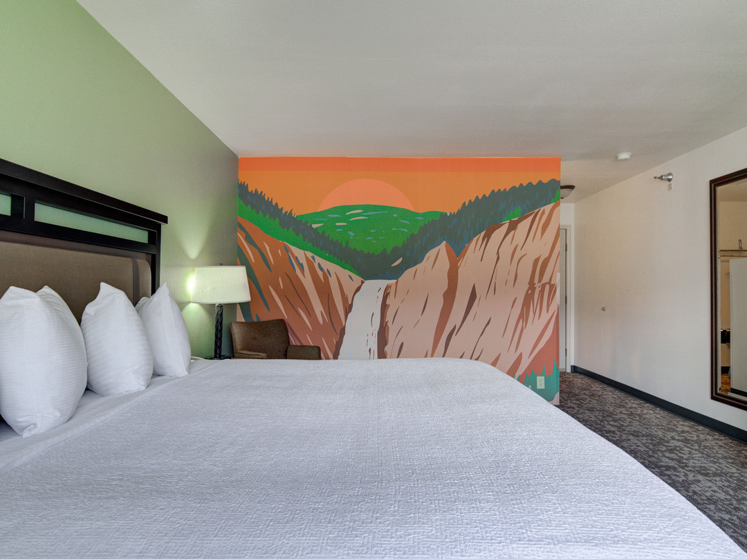 猛犸温泉贝斯特韦斯特酒店主图