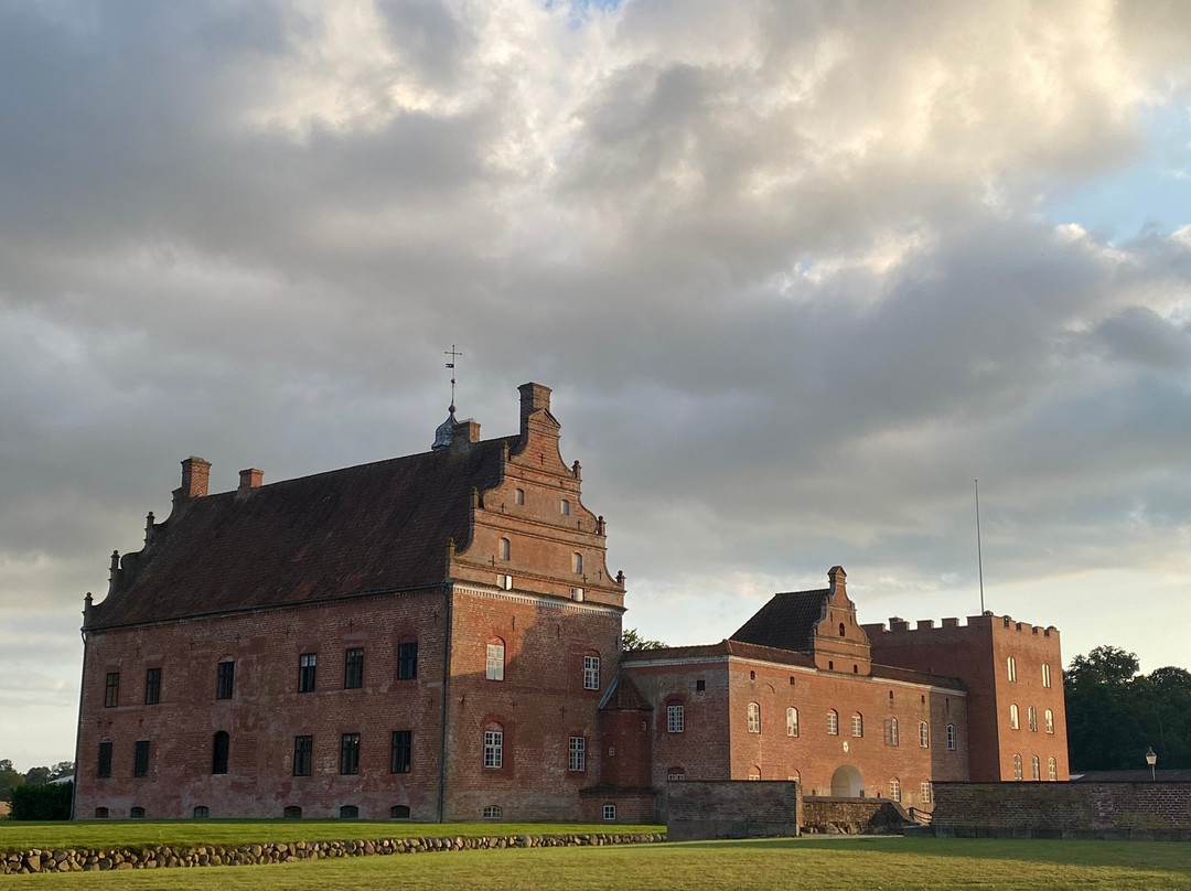 Broholm Castle-古默必去景点