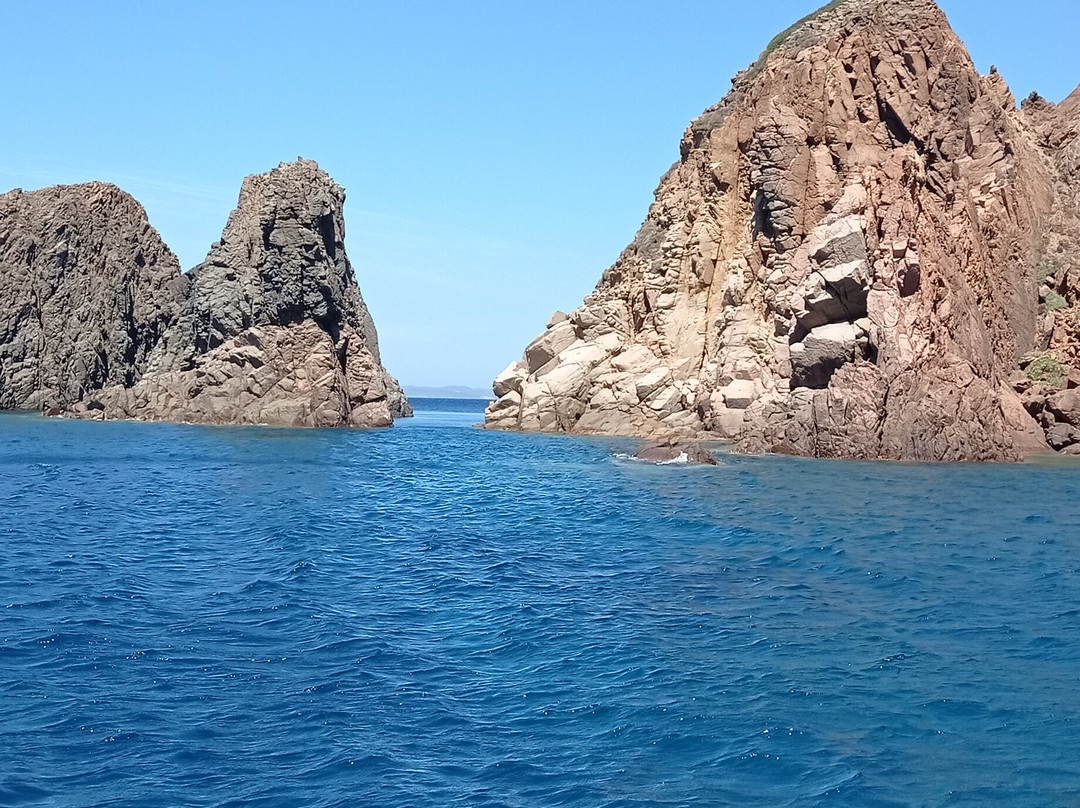 Pescaturismo Valentina-Sant'Anna Arresi必去景点