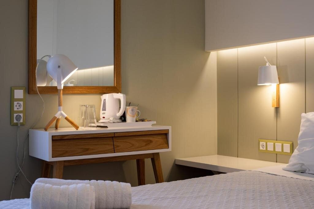 Lefktron Hotel主图