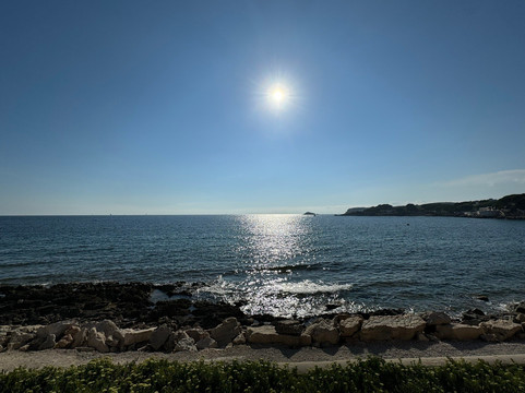 普莱因大酒店主图