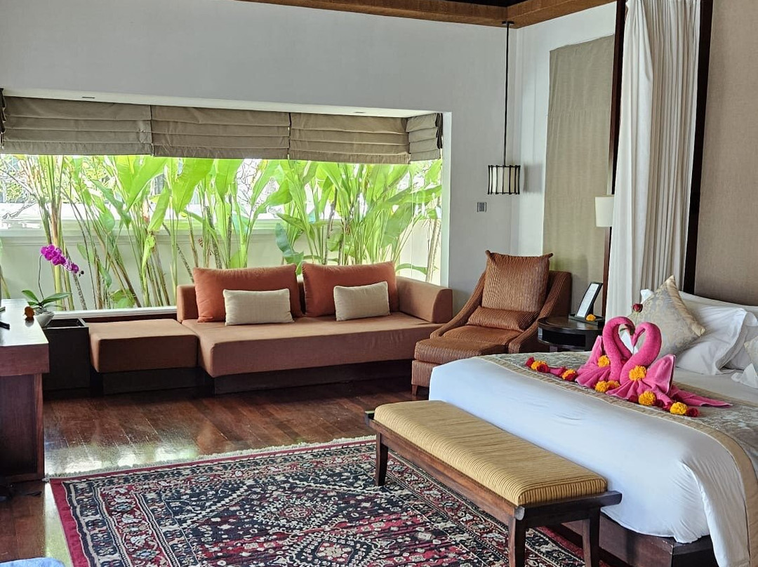 皇家珊特瑞安酒店主图