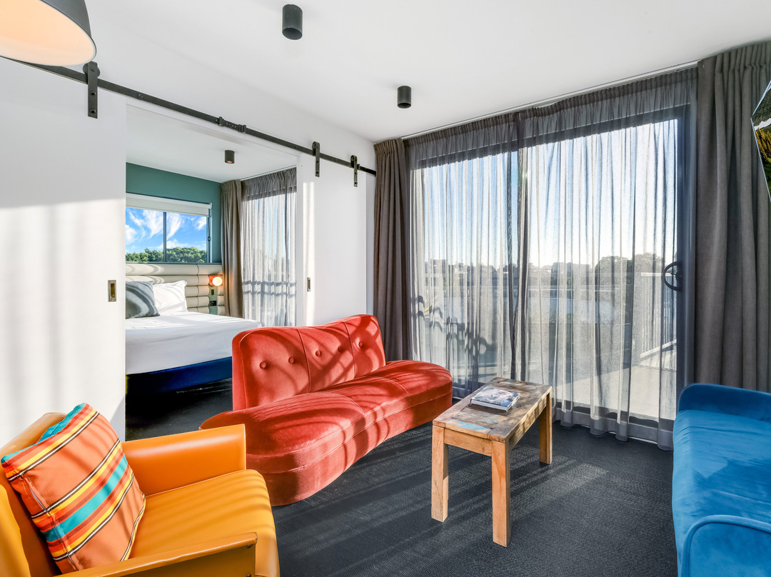 新镇城市饭店主图