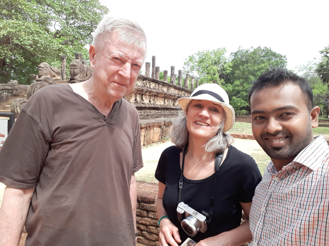 Hm Tours Sri Lanka-卡图纳耶克必去景点