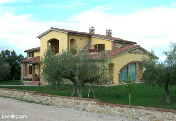 B&B La Casa Fra Gli Olivi主图