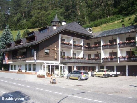 Hotel Ahrntalerhof