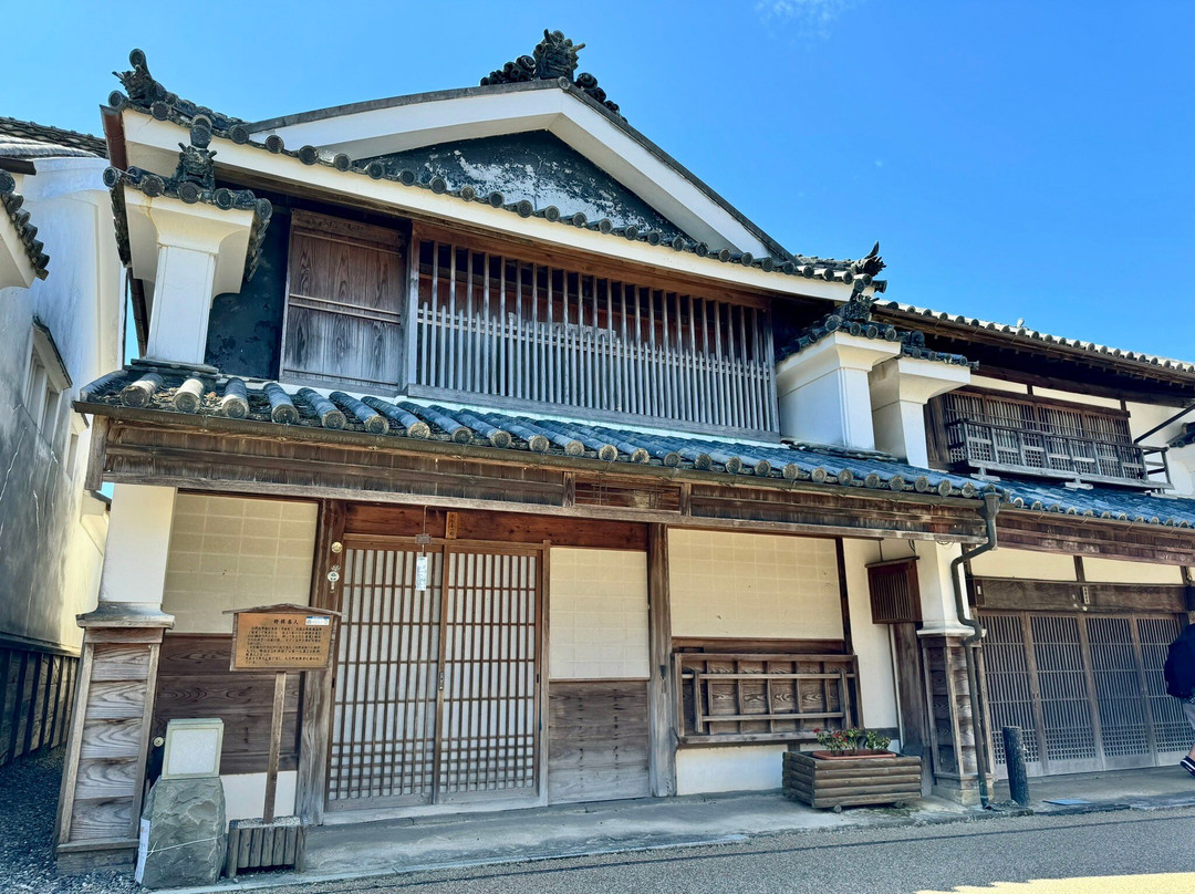 Townscape of Houses with 2 Layers of Udatsu-剑町必去景点
