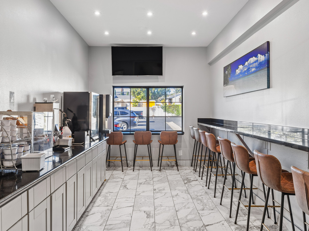 旧金山机场西速8酒店主图