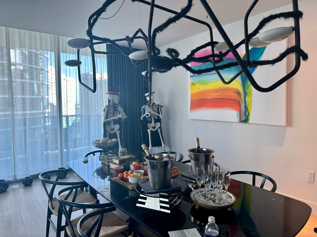 迈阿密EPIC金普顿酒店主图