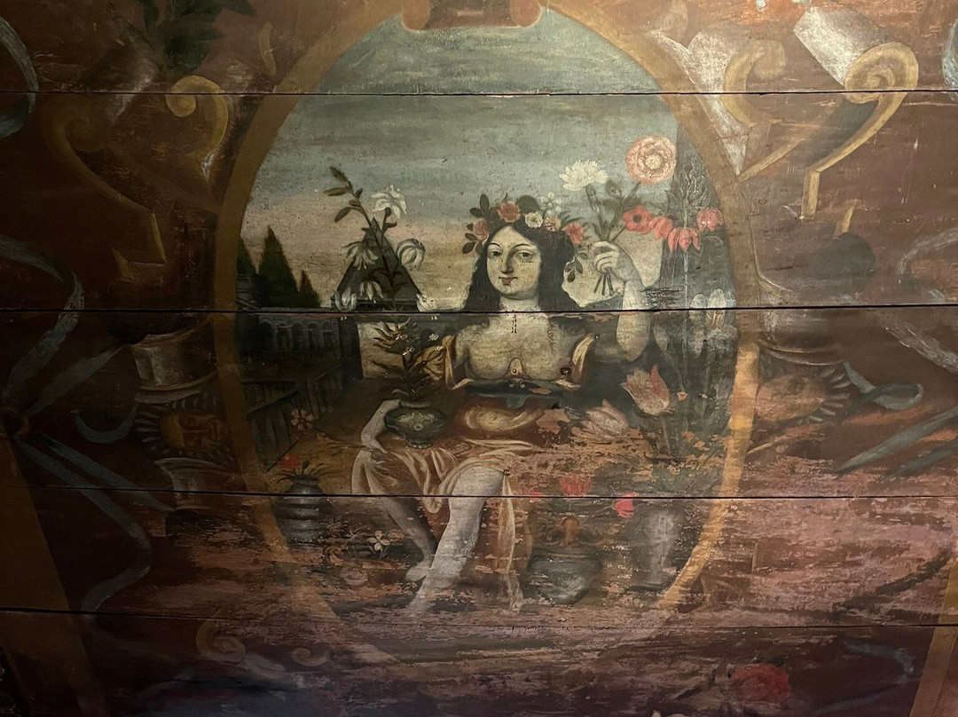 Château de Chalais景点图片