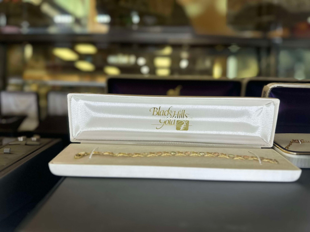 Good Karma Jewelry-卡斯特必去景点