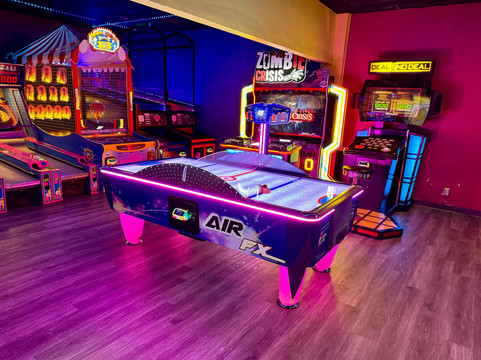 Strikers-森赖斯必去景点