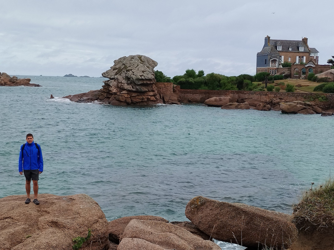 L’Île Renote景点图片