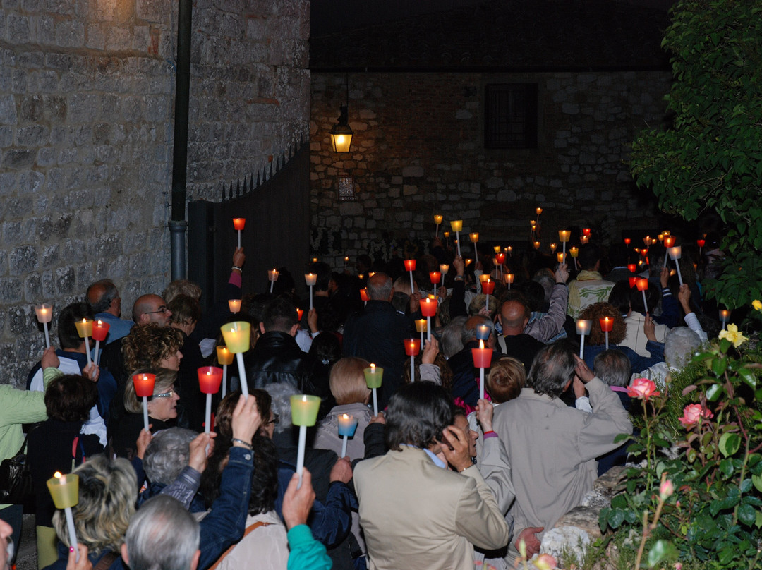 Santuario Nostra Signora di Fatima in Montignoso-Gambassi Terme必去景点