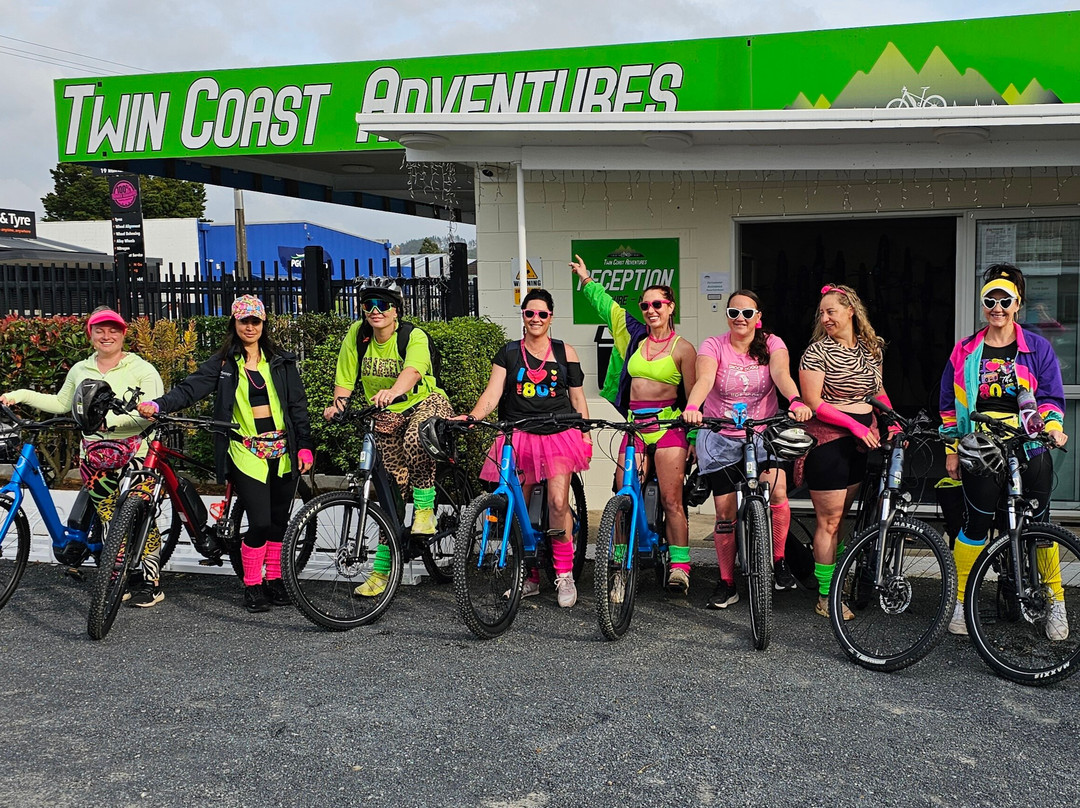 Twin Coast Adventures景点图片