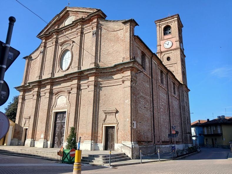 Chiesa Parrocchiale Dei Santi Pietro E Paolo Apostoli景点图片