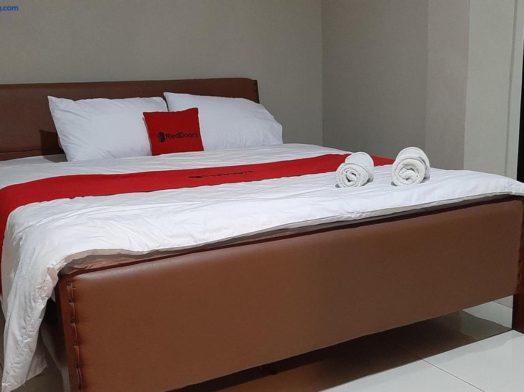 RedDoorz Plus near RS Grhasia Kaliurang