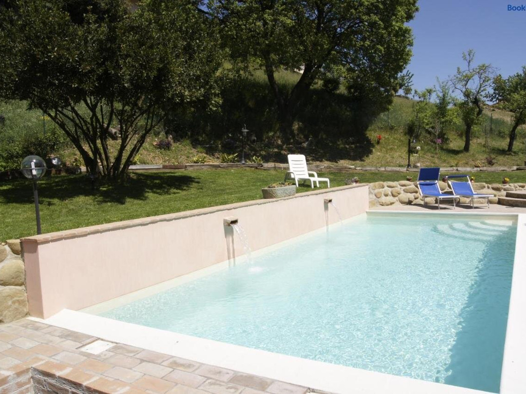 Spedalicchio酒店住宿-La Casa del Falegname