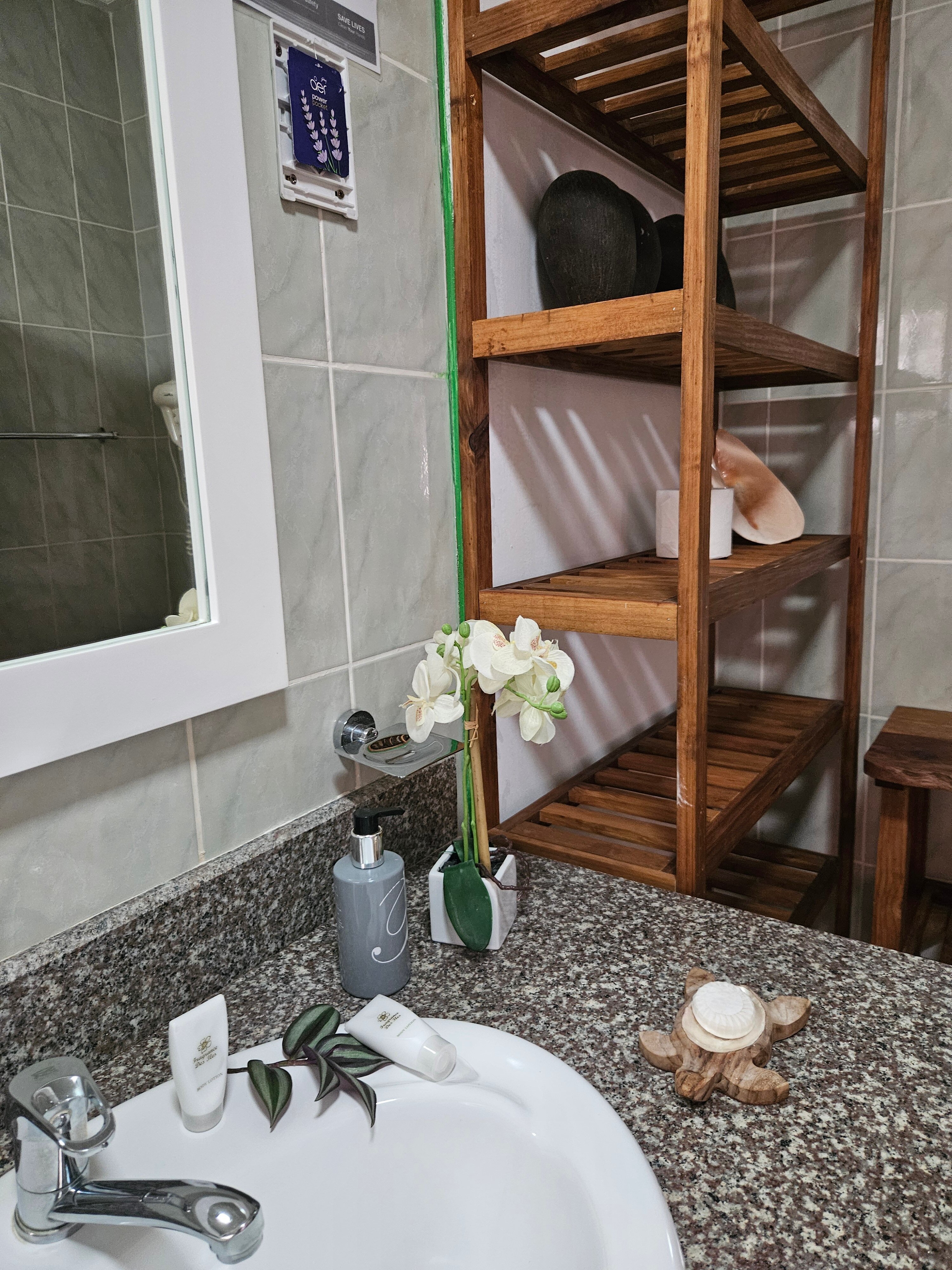 Buisson Guesthouse-浴室