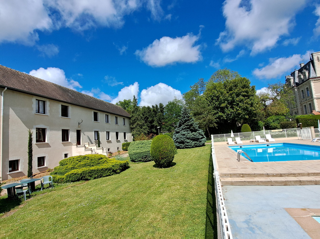 Château De La Rolandière主图