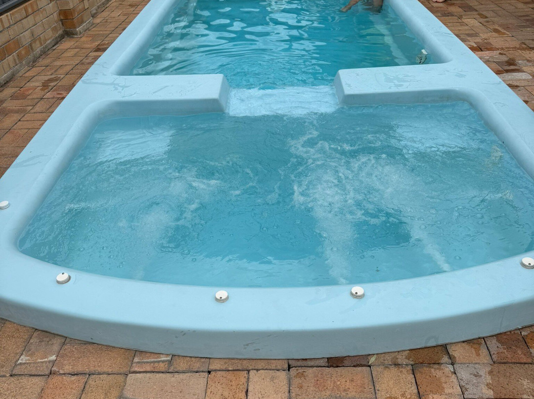 Cousins Motor Inn主图