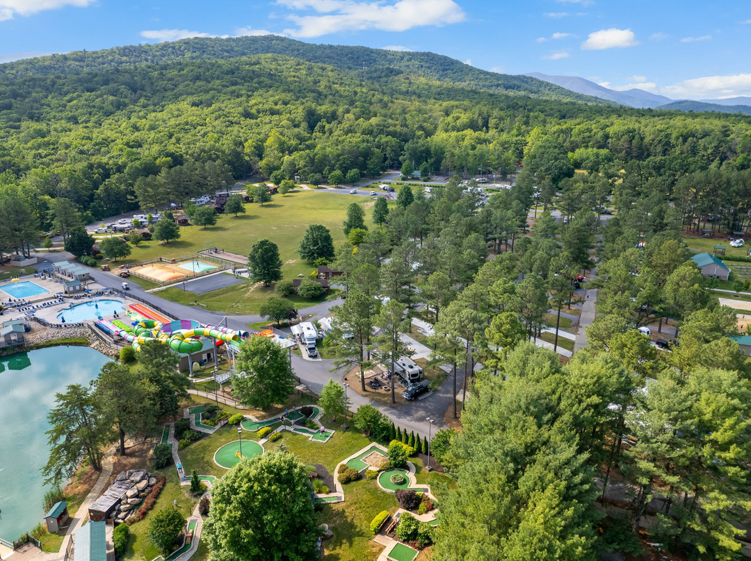 Yogi Bear's Jellystone Park景点图片