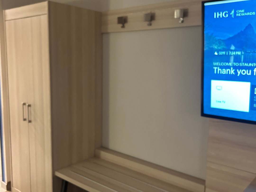 Holiday Inn Express & Suites Staunton by IHG主图