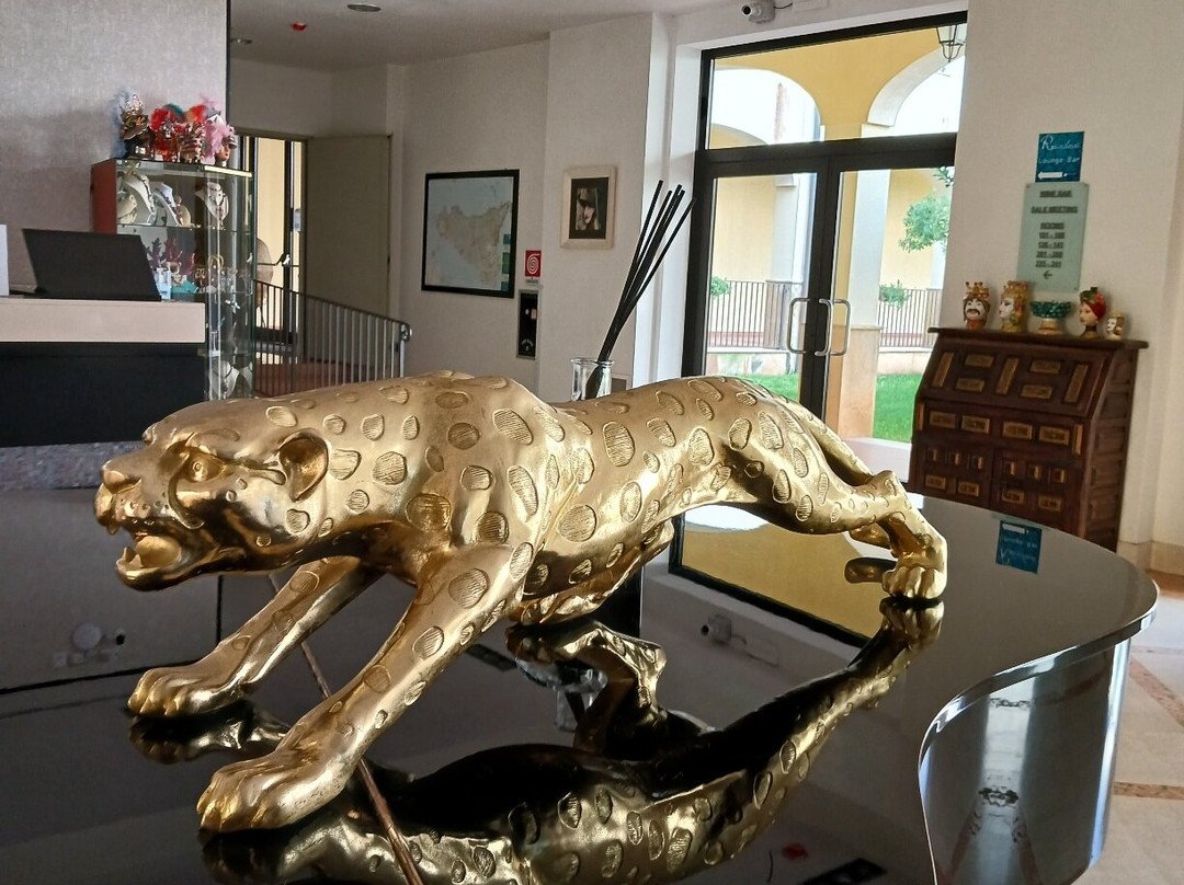 马哈拉健康酒店主图