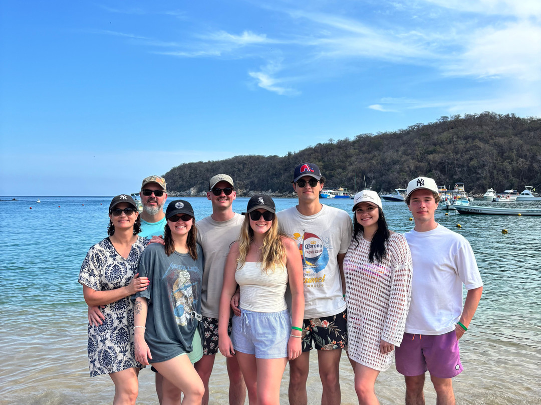 Oscar Velasquez-瓦图尔科必去景点