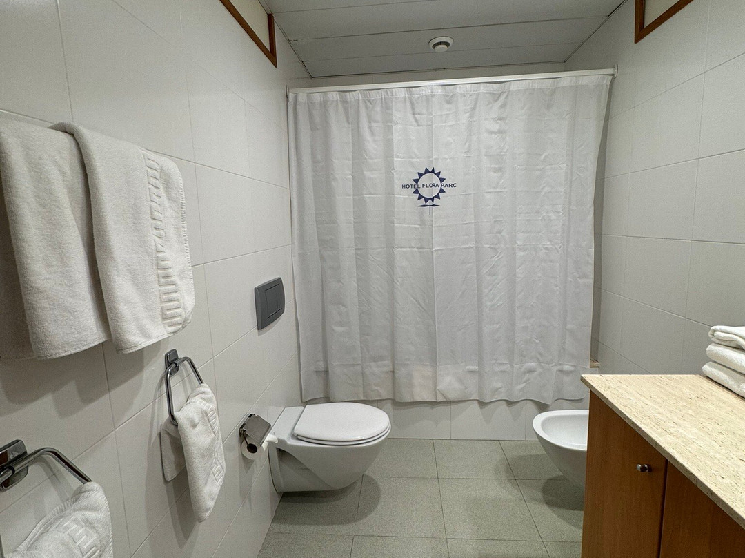 福罗拉公园酒店主图