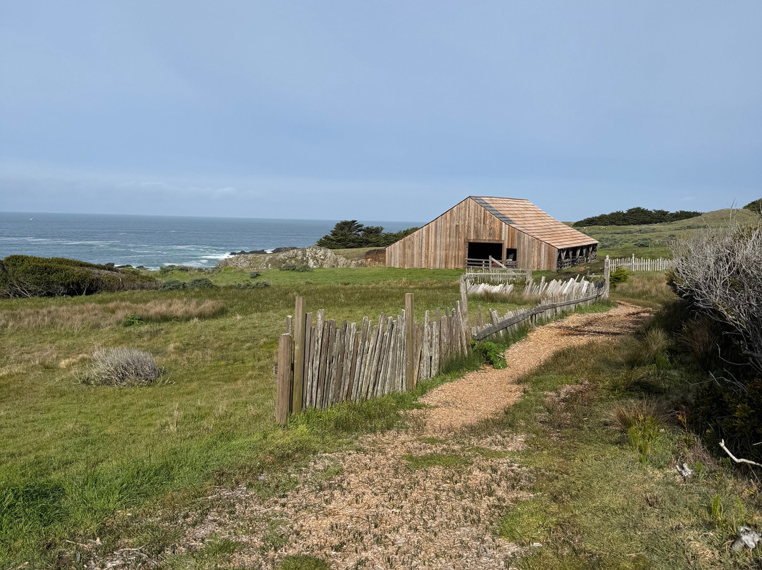 海滨牧场旅馆主图