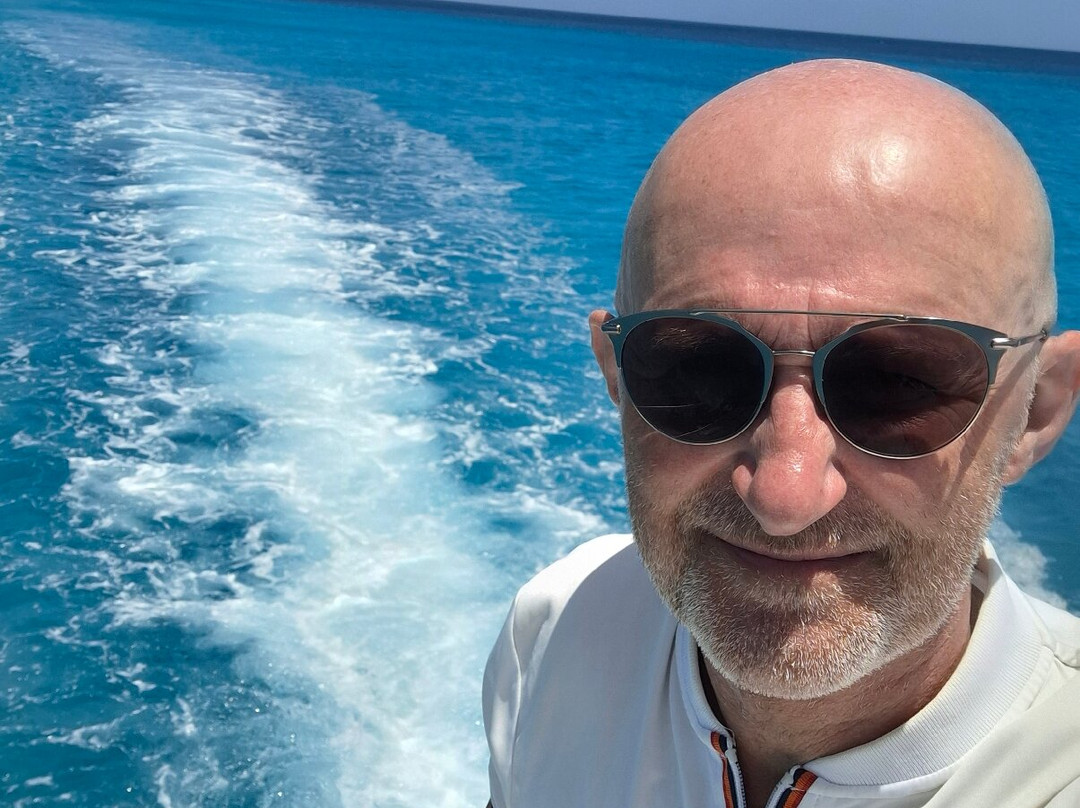 Barbados Snorkeling Tours by Hayden Browne-Holetown必去景点