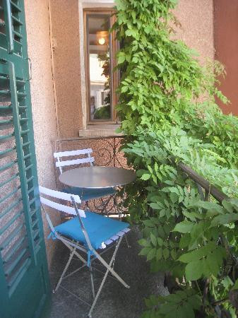 Hotel Du Commerce主图