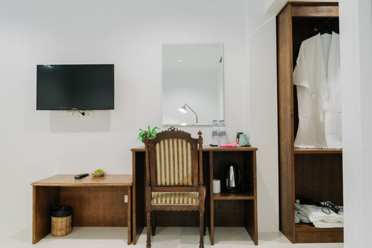 清莱宅邸酒店主图