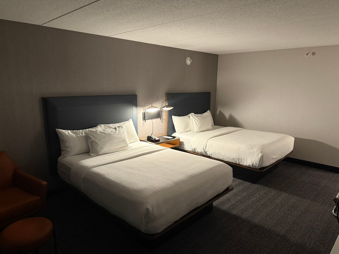 Courtyard by Marriott Cleveland Beachwood主图