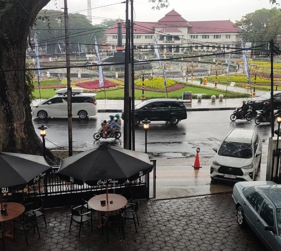 Alun Alun Tugu-玛琅必去景点