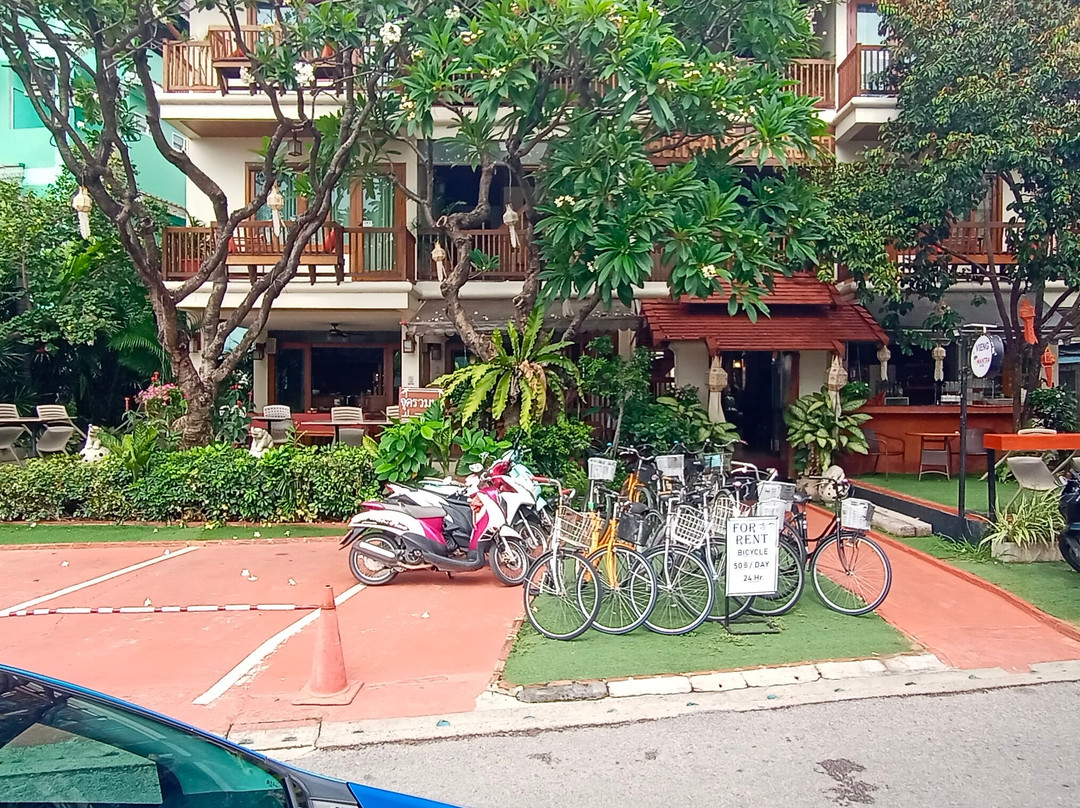 Na Pia Cafe & Restaurant(halal)