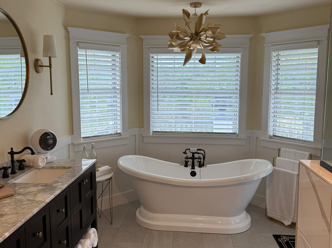 The Plantation House Boutique Inn主图