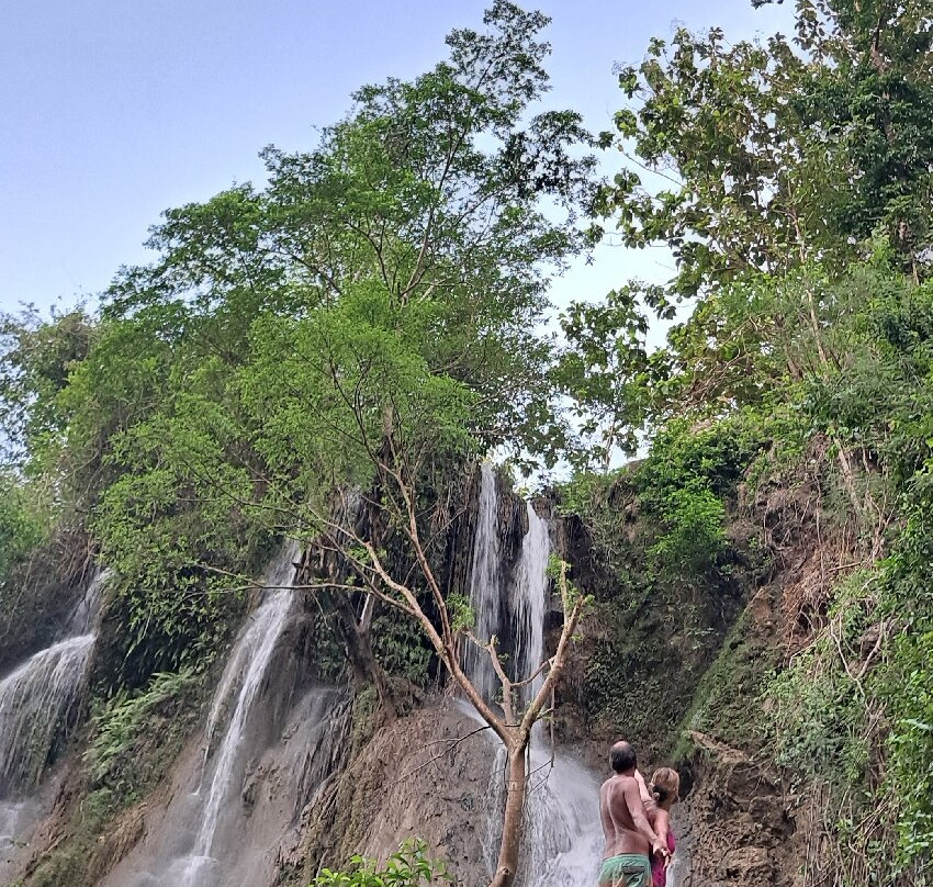 Sri Gethuk Waterfall景点图片