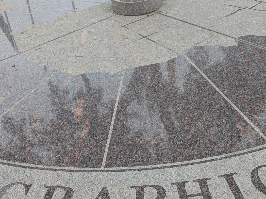Geographical Center Of Entire United States景点图片